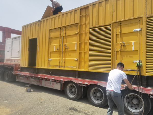 瓜州除了负载情况和发动机维护,还有哪些因素会影响 200kw 柴油发电机的油耗?